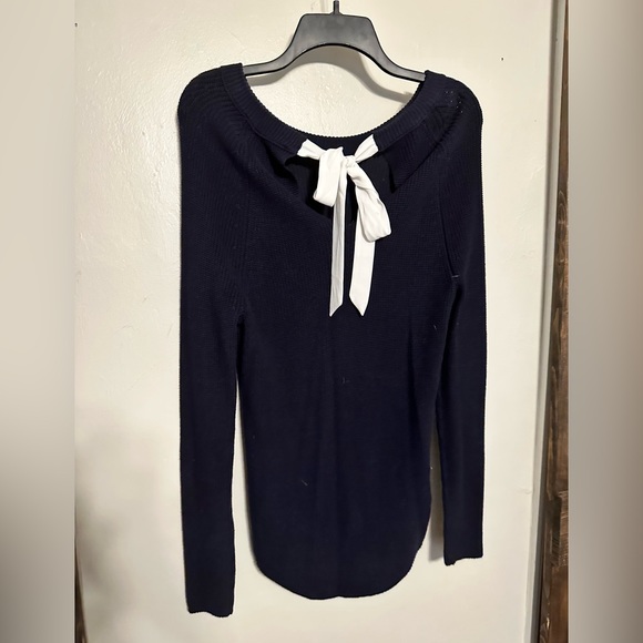 Navy blue tie back sweater - Picture 4 of 4